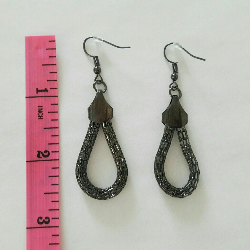 Gunmetal drop earrings - Picture 2 of 2
