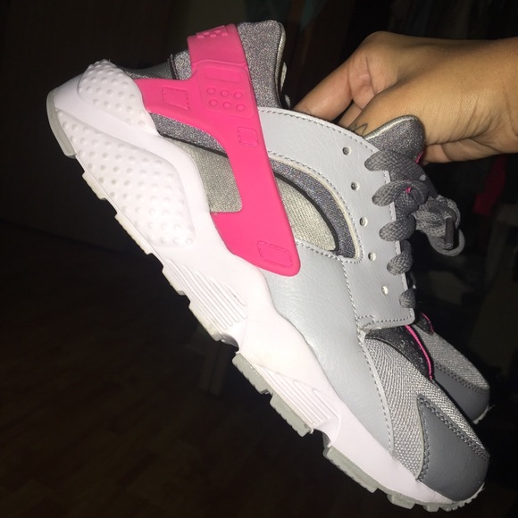 Kids pink/grey color way huaraches - Picture 1 of 4