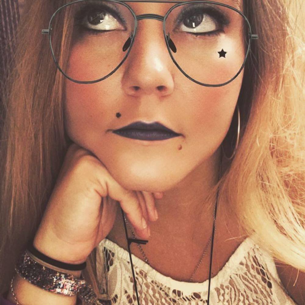 Meet your Posher, Tara