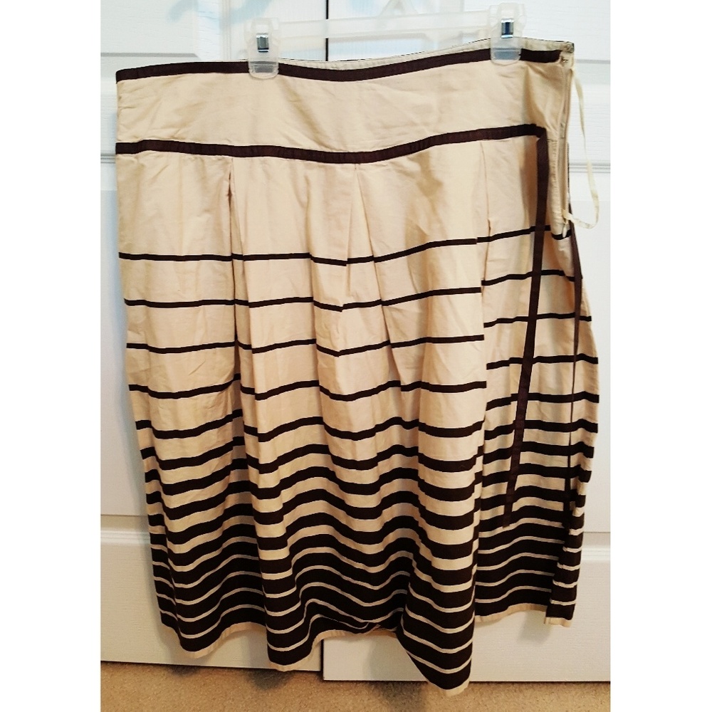 Tan and brown plus size skirt