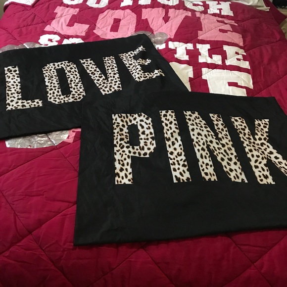PINK Victoria's Secret Accessories - 🐆LOVE PINK PILLOW CASES🐆