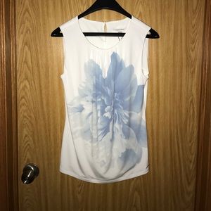 Calvin Klein NWT blue flower dress shirt