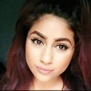 Meet your Posher, Celeste