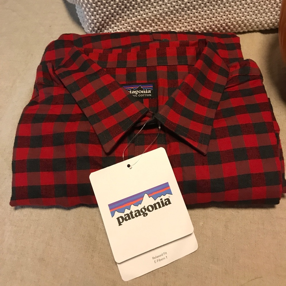 Patagonia Men's Long-Sleeved Organic Cotton Shirt