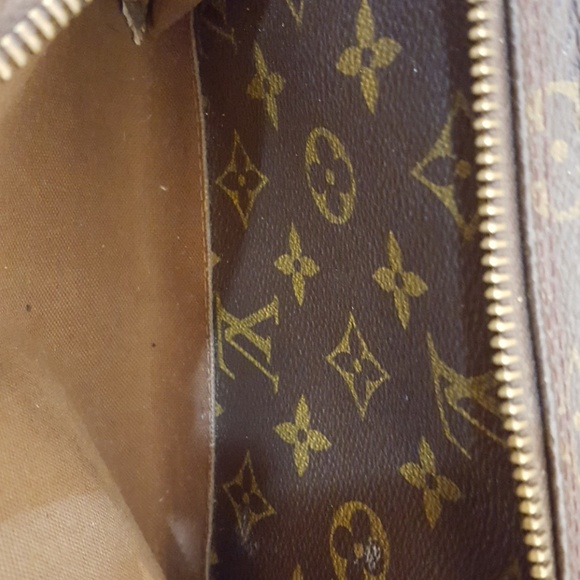 Louis Vuitton backpack - Picture 4 of 8