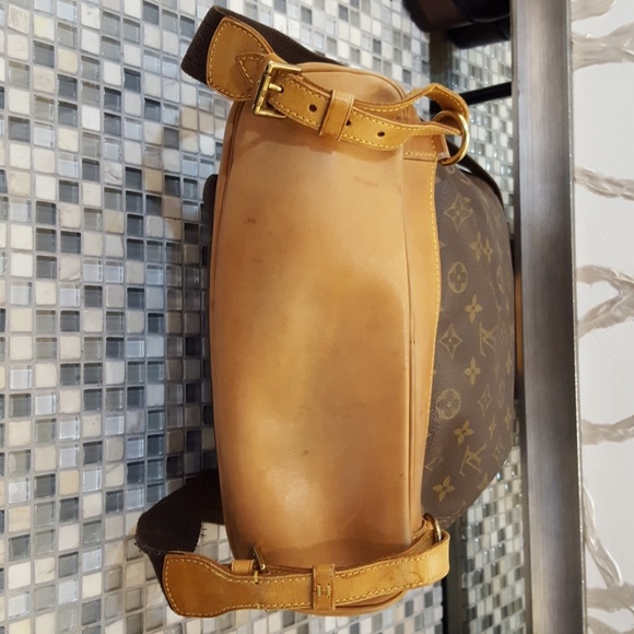 Louis Vuitton backpack - Picture 6 of 8