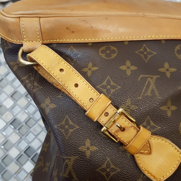 Louis Vuitton backpack - Picture 7 of 8