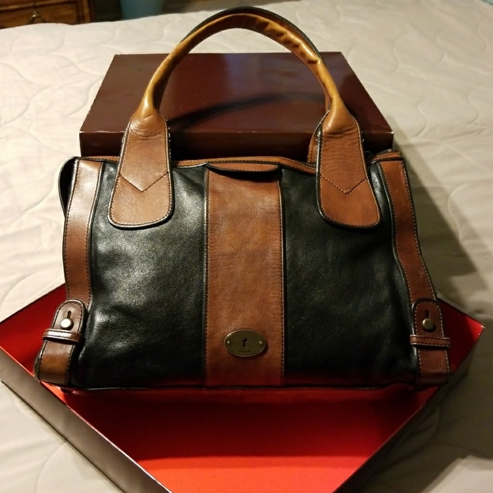 FOSSIL leather handbag