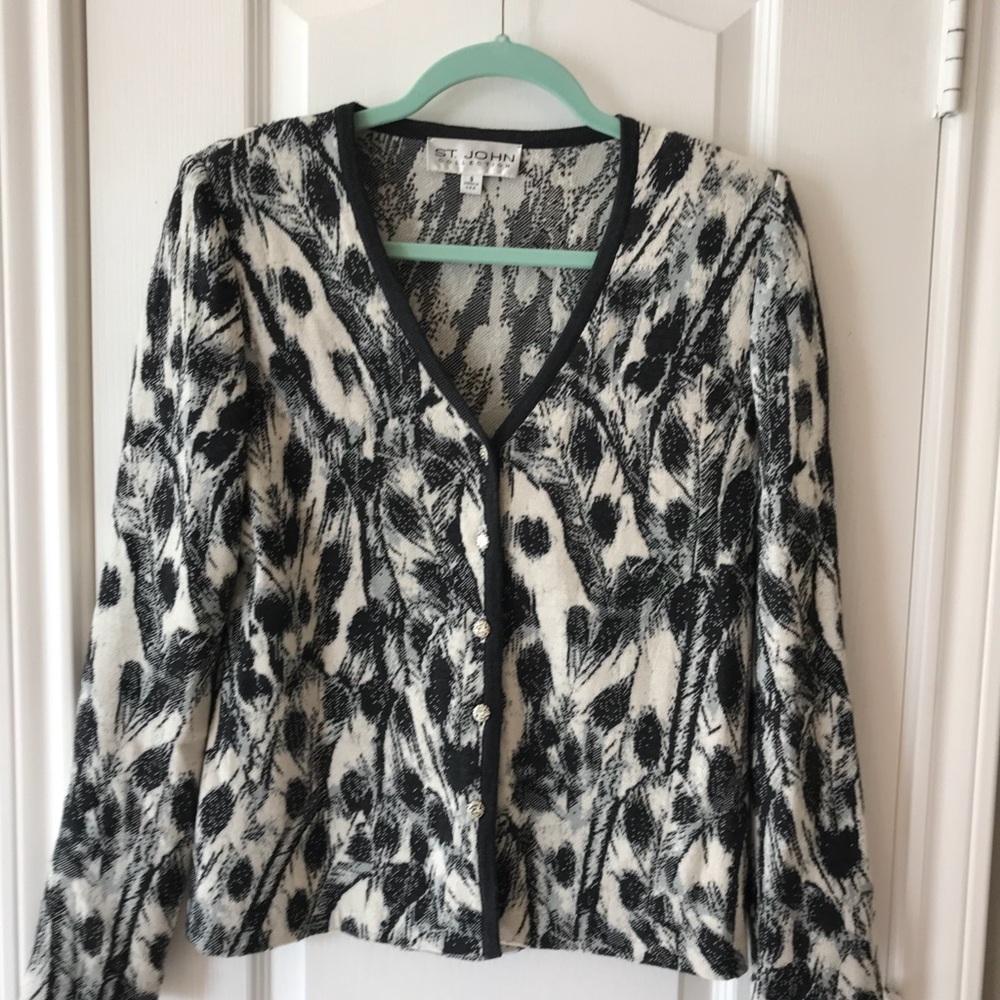 St. John Collection Knit top