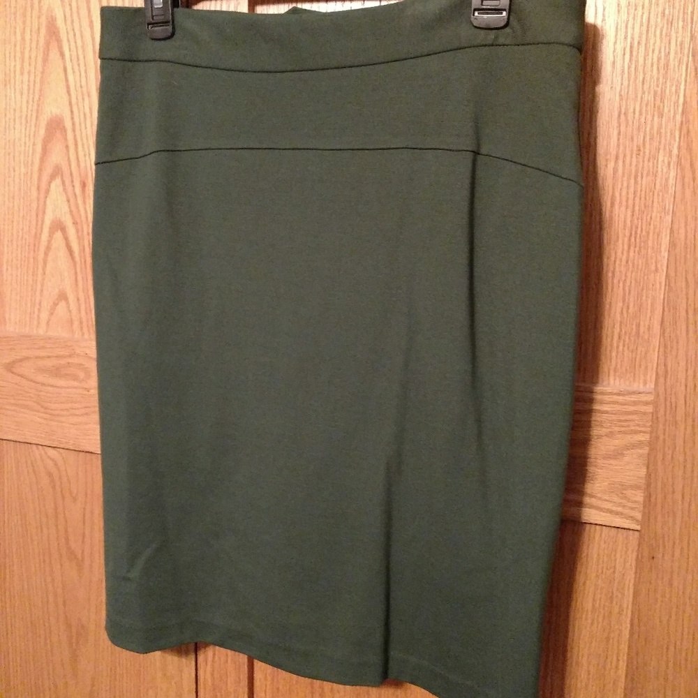 Pencil skirt