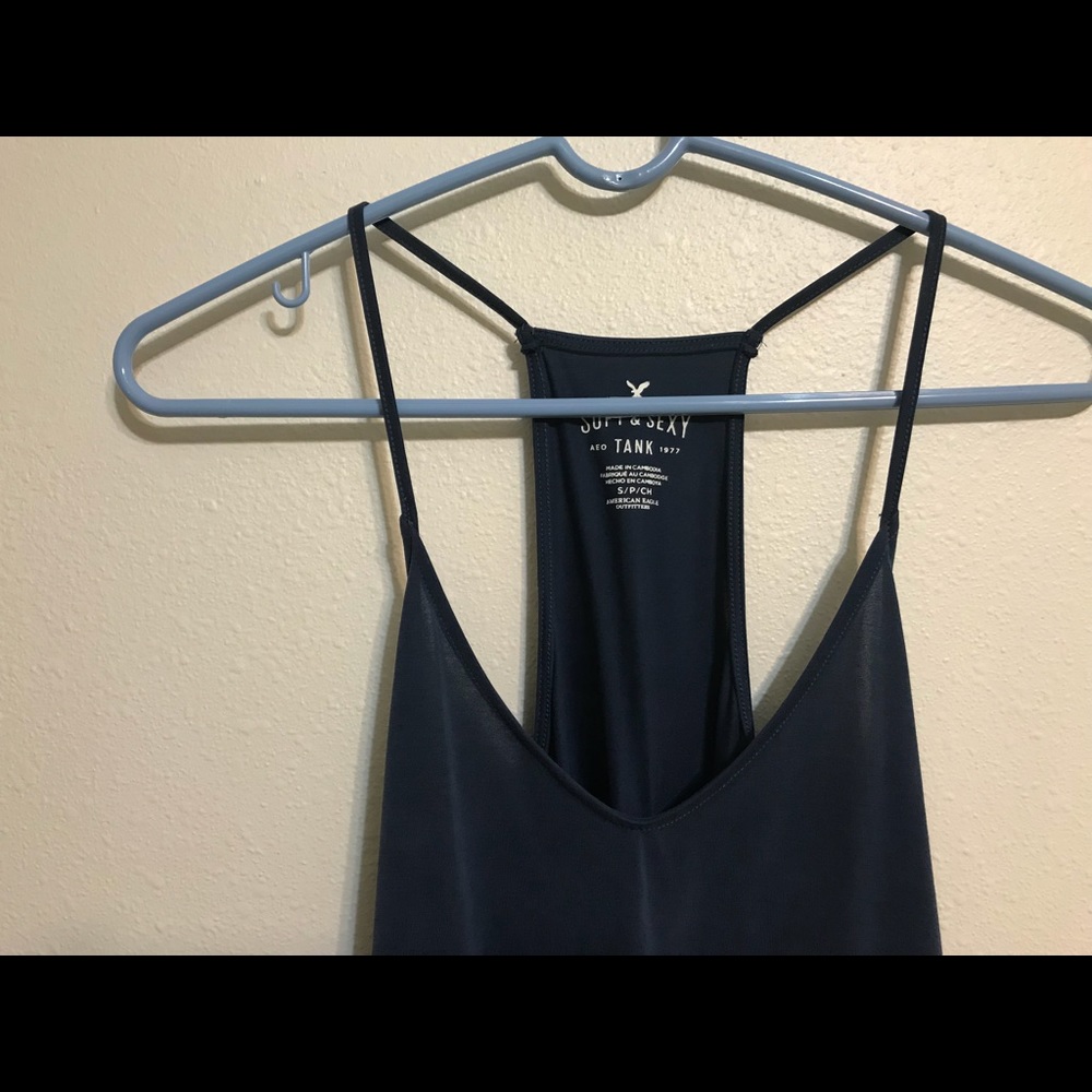 (2) Racer Back Tank Bundle - Picture 4 of 7