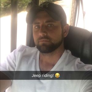 Meet your Posher, Thomas