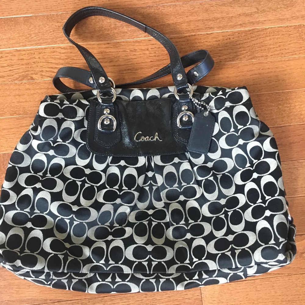 Authentic Coach Purse