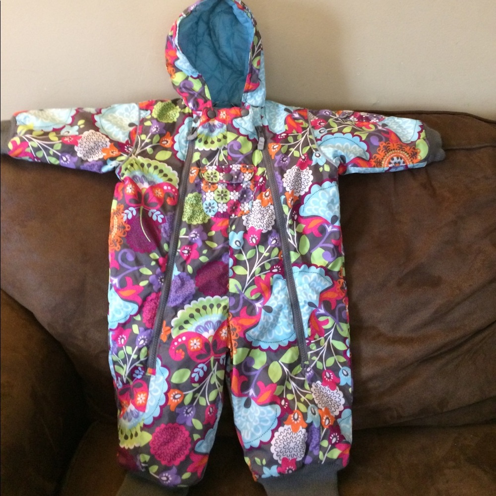 FLASH SALE!!  Hanna Andersson Snowsuit size 80(2t)