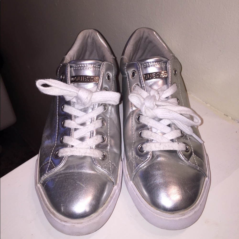 Guess shoes size 9 - Picture 6 of 6