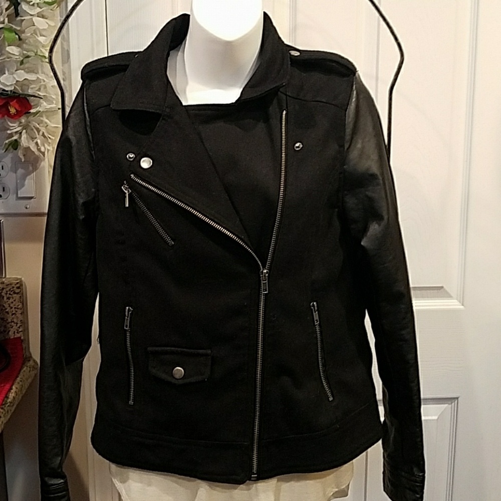 Ambiance Black Jacket