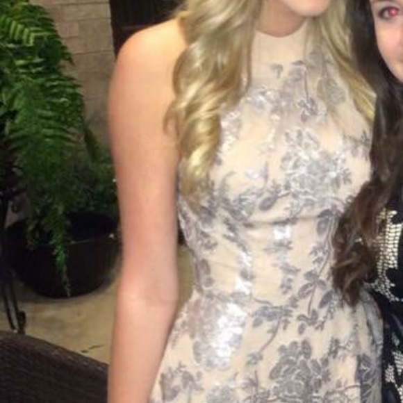 Dress the population formal dress - Picture 3 of 3