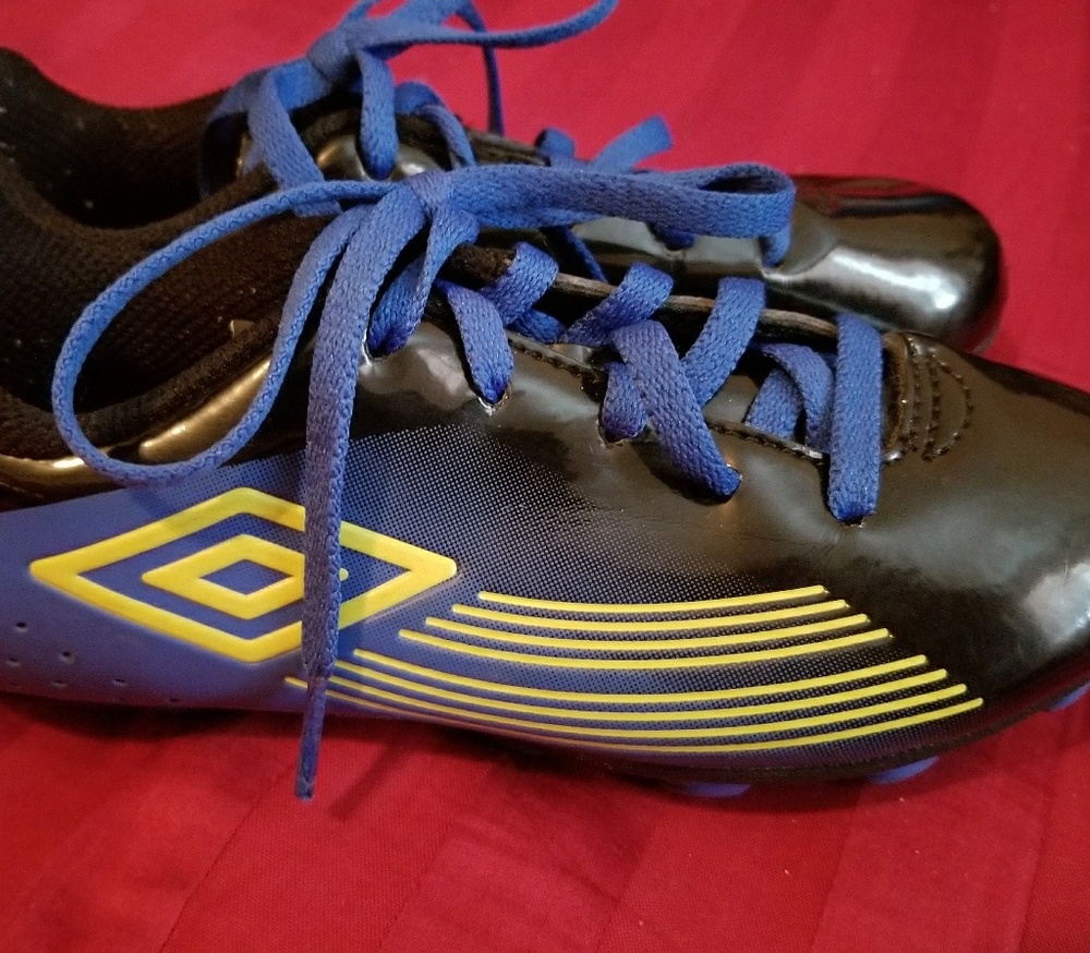 Soccer sneaker