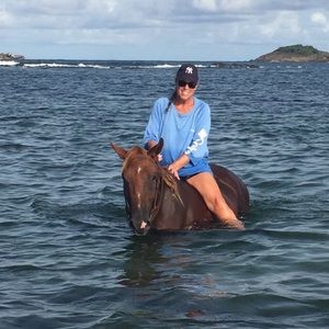 Meet your Posher, Cathy