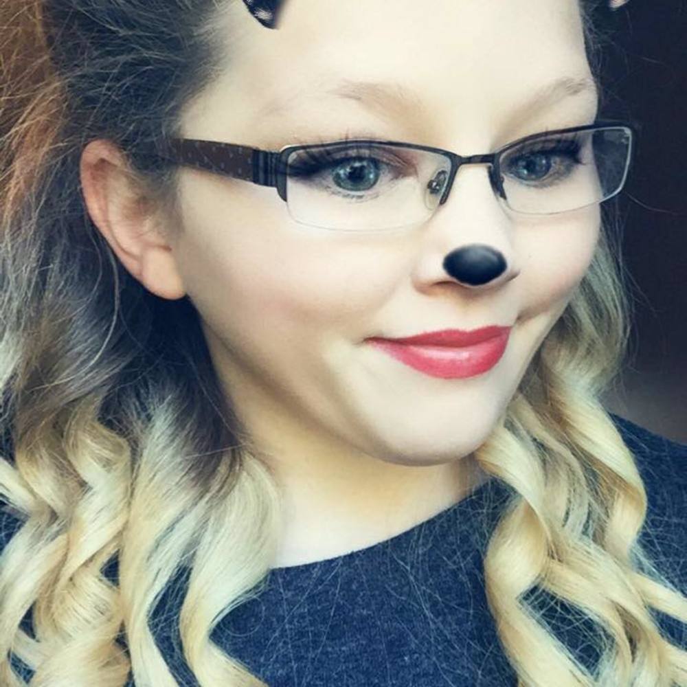 Meet your Posher, Cierra
