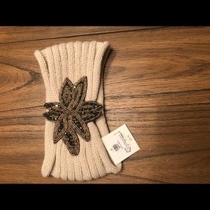 Altar’d State cream headband 🔴