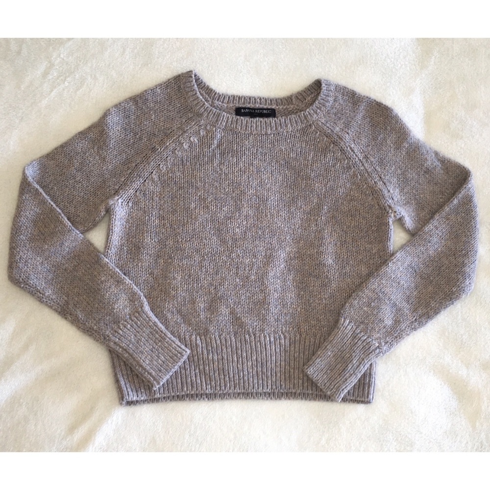 Banana Republic • Tan Crop Sweater