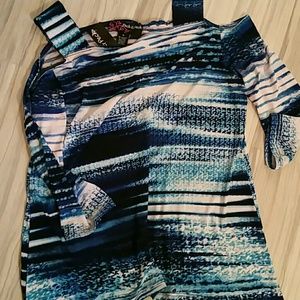BNWT! Peck & Peck Cold Shoulder Top