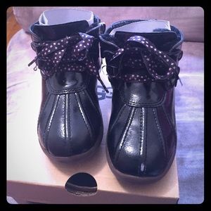 UGG BOOTS‼️ (Girls)