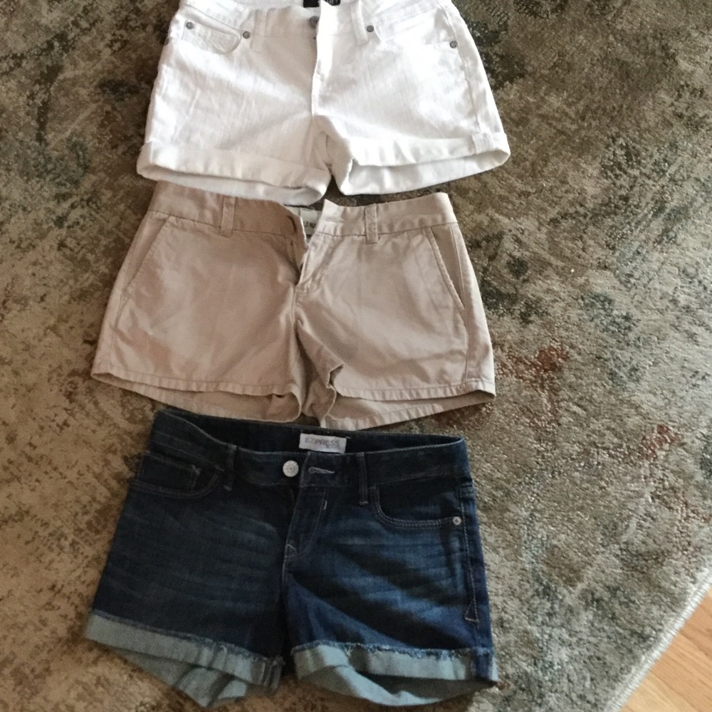 Express, Old Navy - shorts