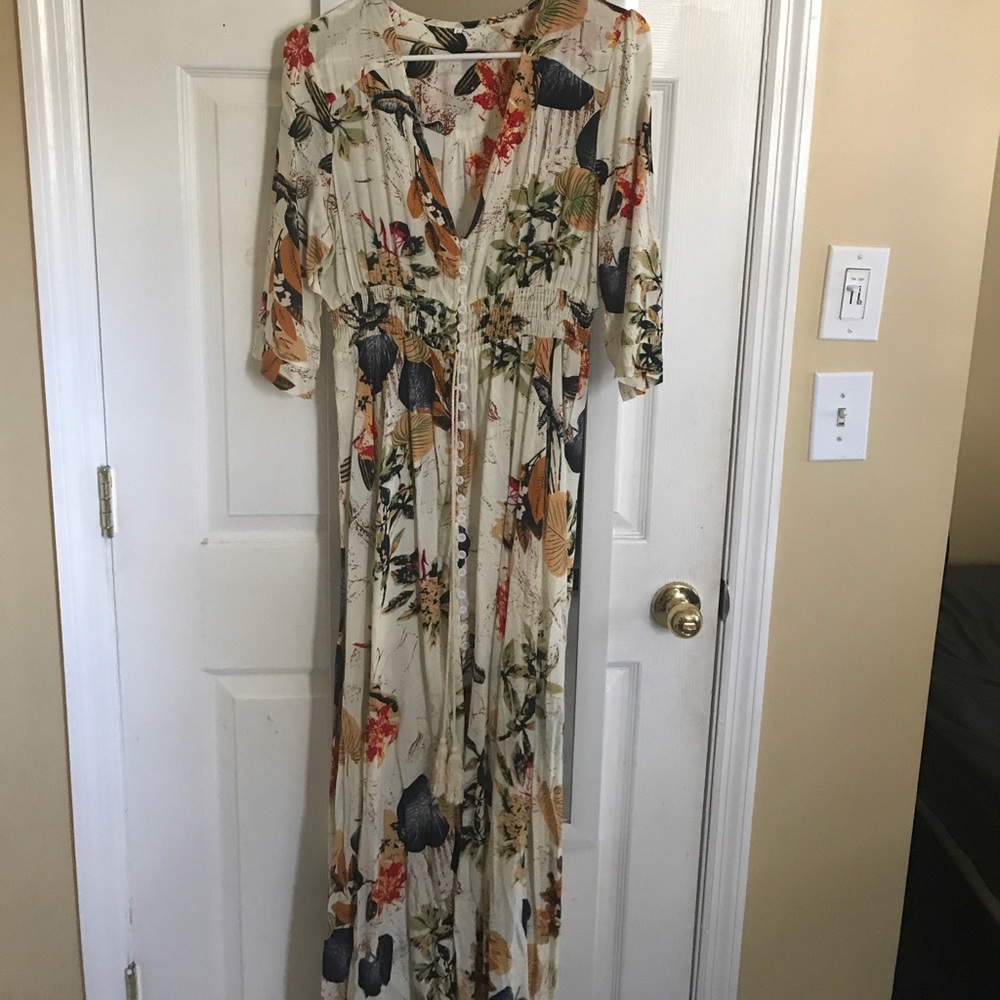 Does not fit, just sitting in my closet! :(