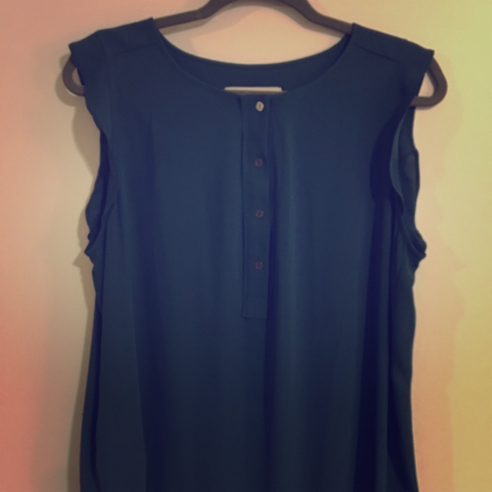 Ann Taylor Loft Ruffled Sleeve Tank