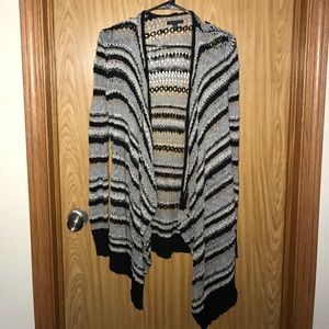 SALE American Eagle knit cardigan size small