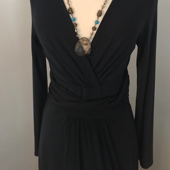 Stunning navy faux wrap dress by BCBGMaxazria - Picture 3 of 5