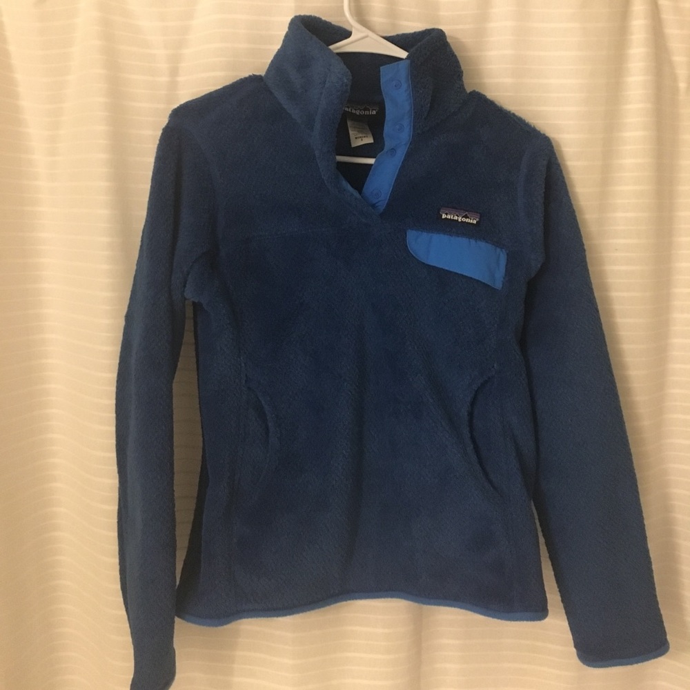 Women's size small Patagonia pull over fleece