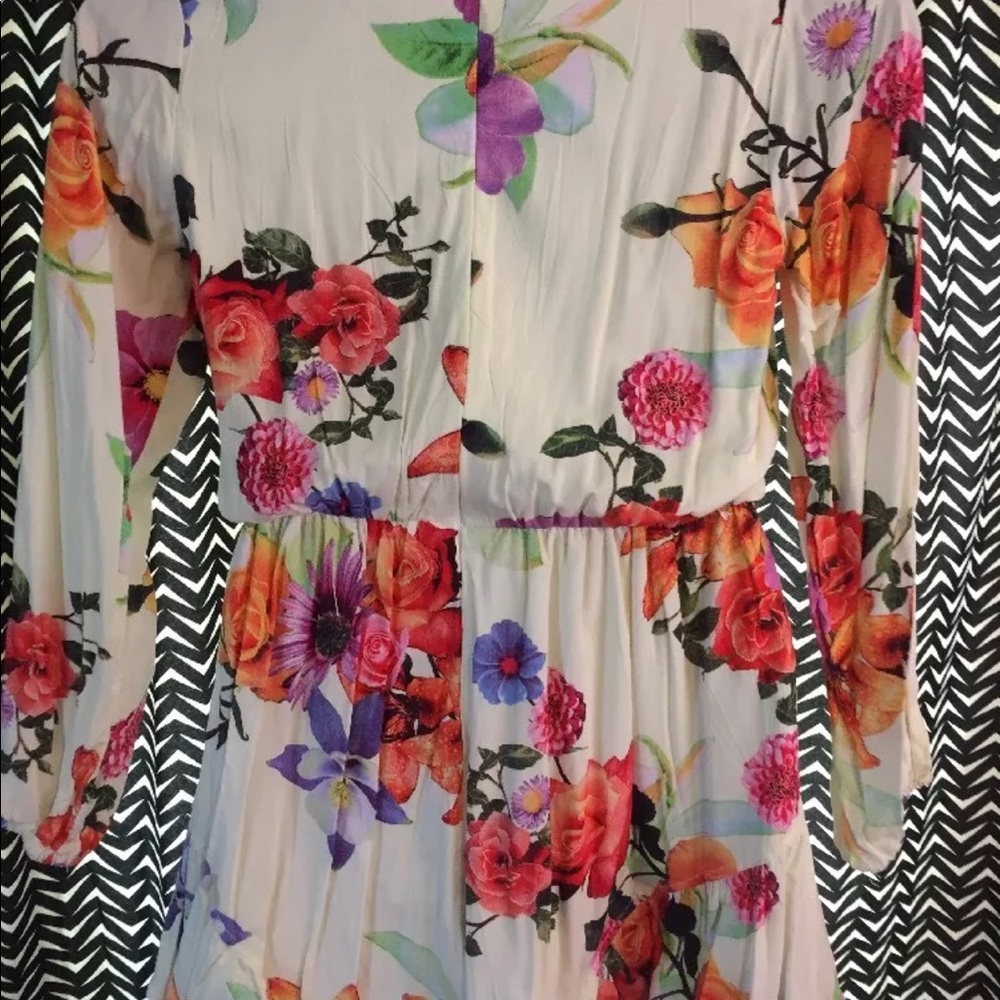 Floral romper - Picture 4 of 7