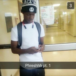 Meet your Posher, Deondre