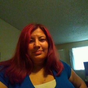 Meet your Posher, Candice