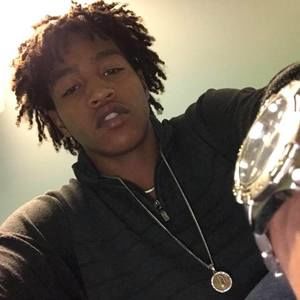 Meet your Posher, Joshua