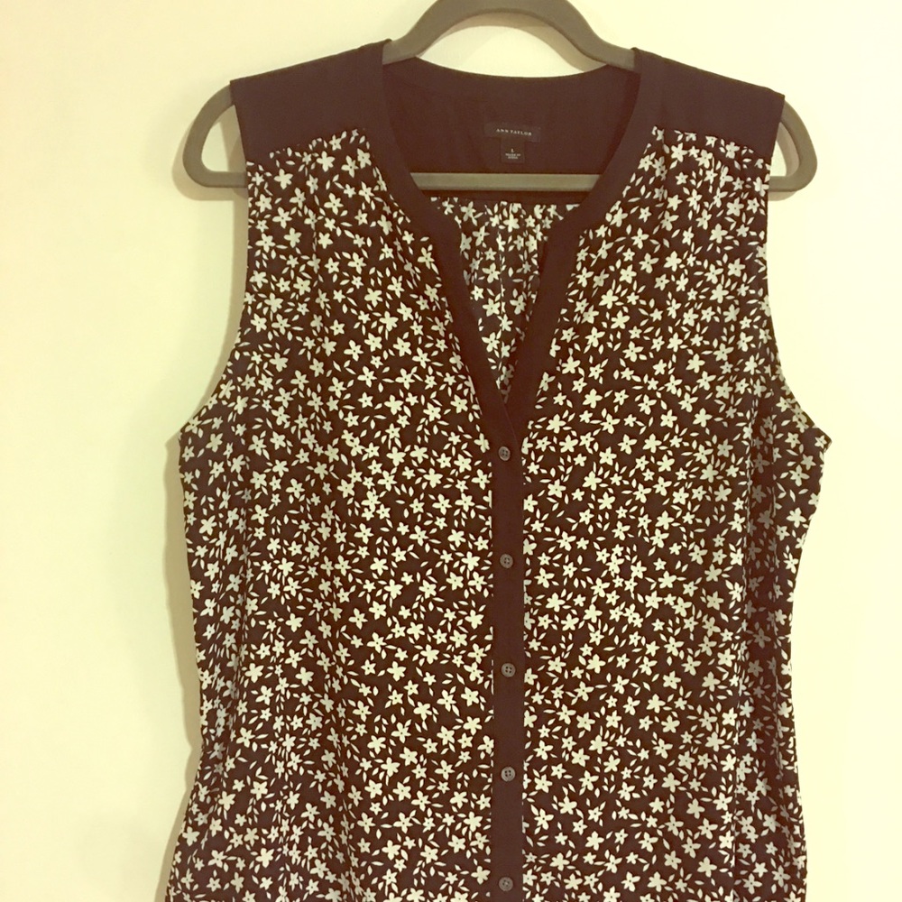 Ann Taylor Button Up Floral Tank