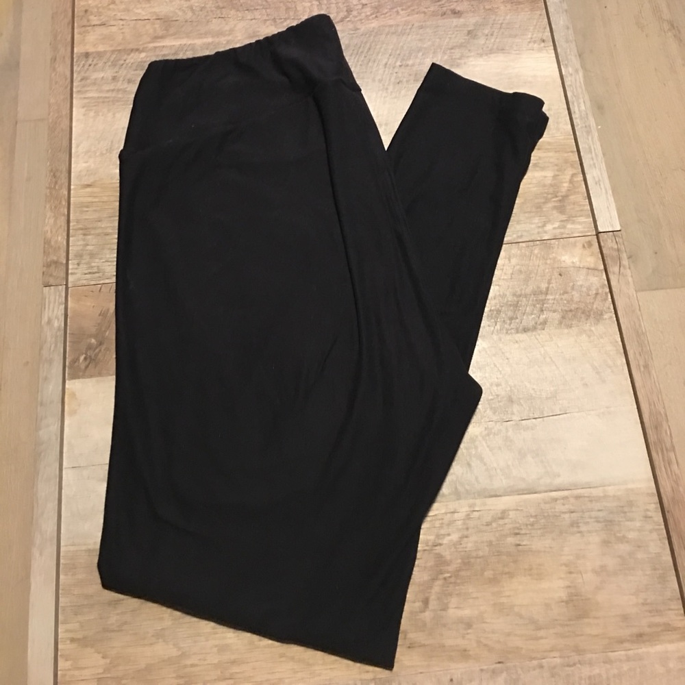 TC Solid Black LuLaRoe Leggings