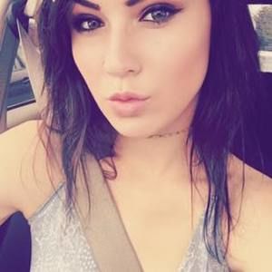 Meet your Posher, Annie