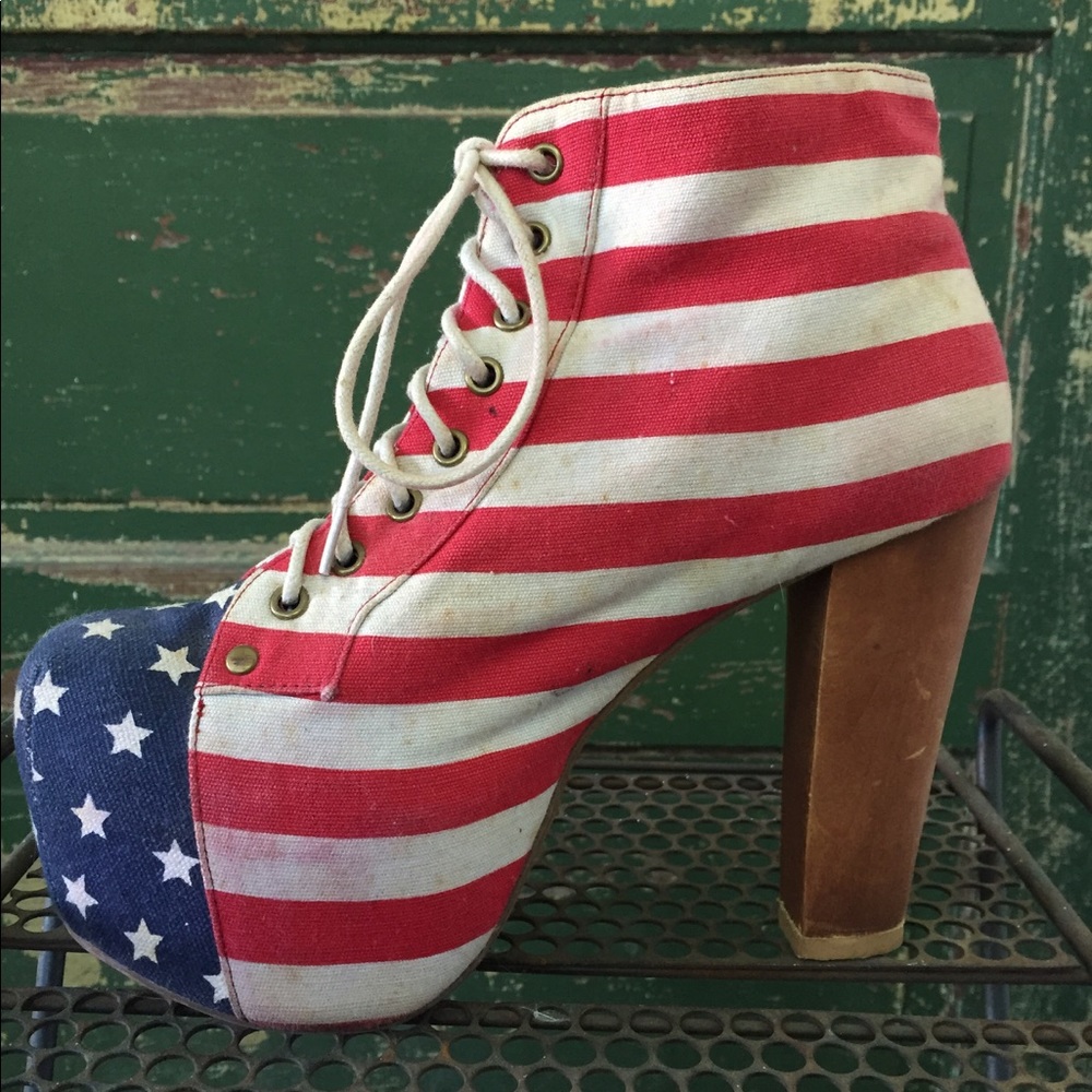 Hold!! Re-listing for Rare American Flag Lolita's