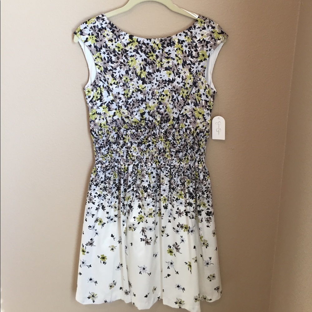 Beautiful NWT Jessica Simpson dress