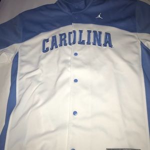 UNC Basketball Warm-Up