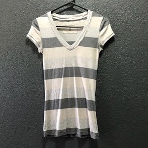 Gap V Neck Tee