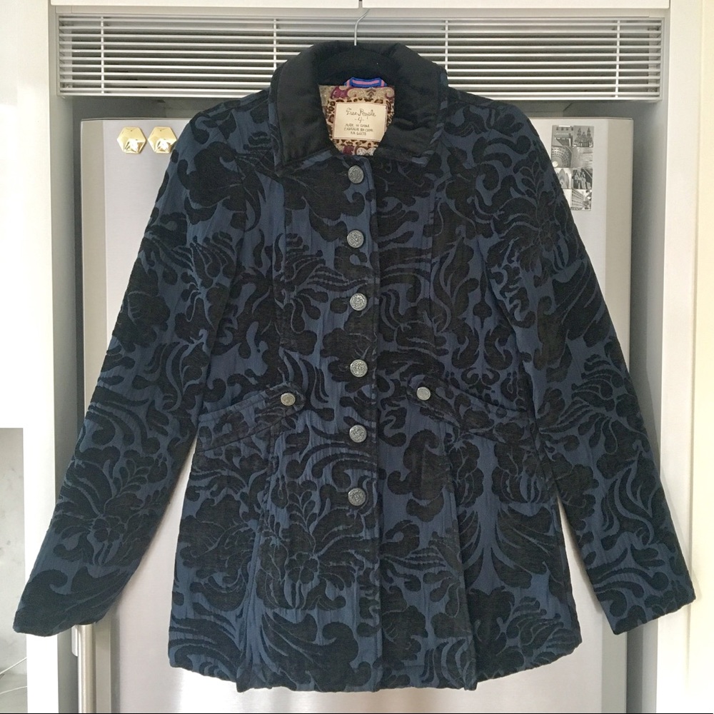 FREE PEOPLE Blue and Black Velvet Dress Coat -Sz 4