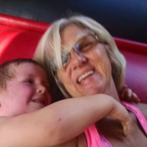 Meet your Posher, Julie