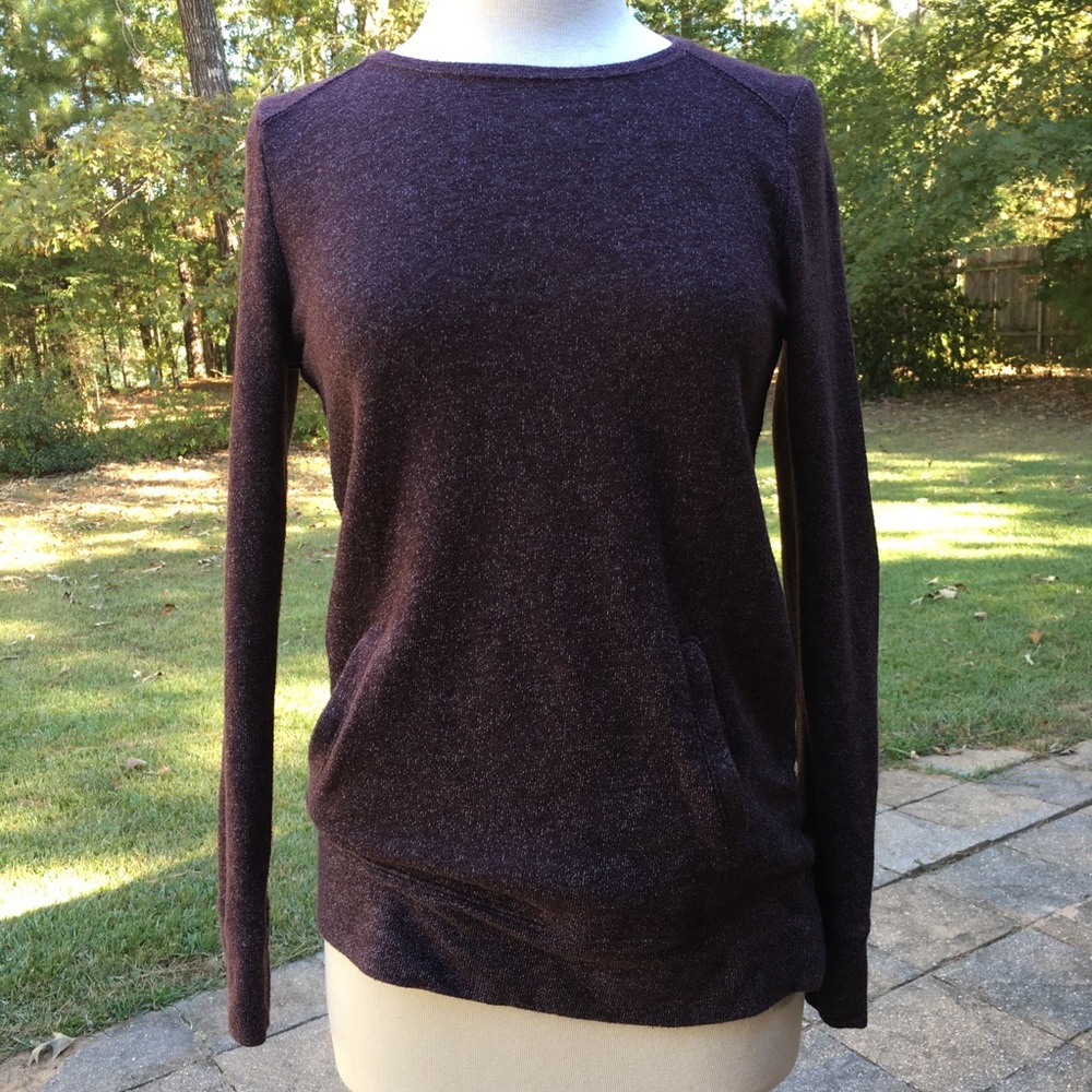 Cozy knit top with front pocket pouch