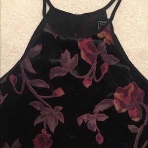 Velvet Halter Like Crop Top