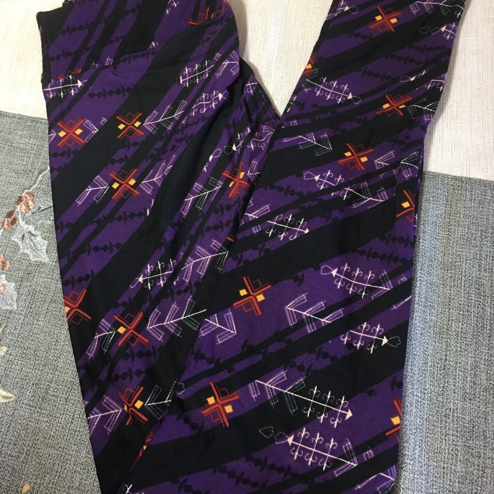 LuLa Roe Os leggings